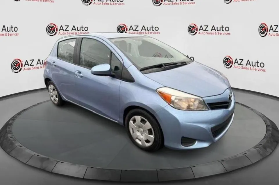 2014 Toyota Yaris LE