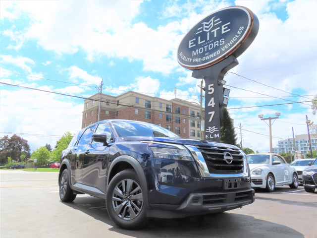 2022 Nissan Pathfinder S 4WD - Blind Spot Monitor - Reverse Came in Cars & Trucks in Oakville / Halton Region