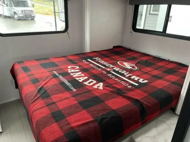 2023 EAST TO WEST Entrada 2200S in RVs & Motorhomes in Kelowna - Image 32