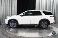 WAS: $38995 NOW: $36995 plus taxes and licensing feesThe 2023 Nissan Pathfinder SL delivers space, c... (image 1)