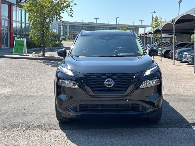 2023 Nissan Rogue AWD SV Midnight Edition - LOW KM'S / SUNROOF in Cars & Trucks in Calgary - Image 2