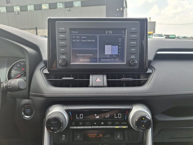 2019 Toyota RAV4 XLE AWD | Sunroof | Adaptive Cruise in Cars & Trucks in Guelph - Image 4
