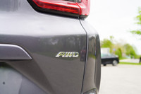 CLEAN CARFAX KEY FEATURES: AWD | HEATED SEATS | LANE ASSIST | FRONT COLLISION WARNING | ADAPTIVE CRU... (image 9)