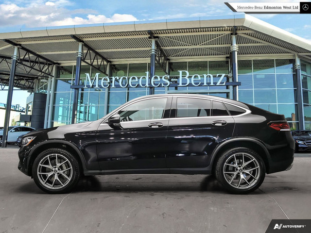2021 Mercedes-Benz GLC 300 4MATIC Coupe - Premium & Premium Plus in Cars & Trucks in Edmonton - Image 4