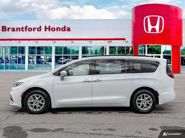 2022 Chrysler Pacifica Touring L | FREE HONDA MOWER with in Cars & Trucks in Brantford - Image 2