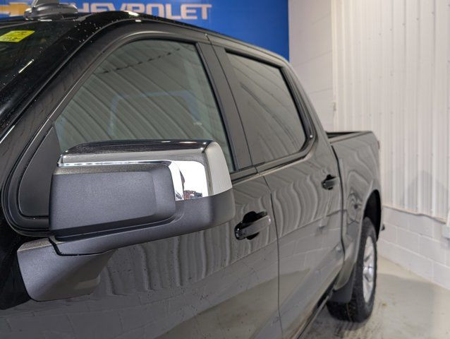 2025 Chevrolet Silverado 1500 LT- Trailering Pkg - Z71 Offroad in Cars & Trucks in Barrie - Image 4