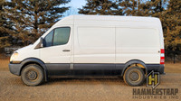 2010 MERCEDES BENZ Sprinter 2500 Cargo Van Mercedes MG5+MH1 3.0 L V6 diesel engine 5 speed automatic... (image 3)