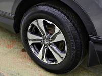 Recent Arrival! Odometer is 7500 kilometers below market average! 2020 Honda CR-V LX Gray AWD CVT 1.... (image 9)