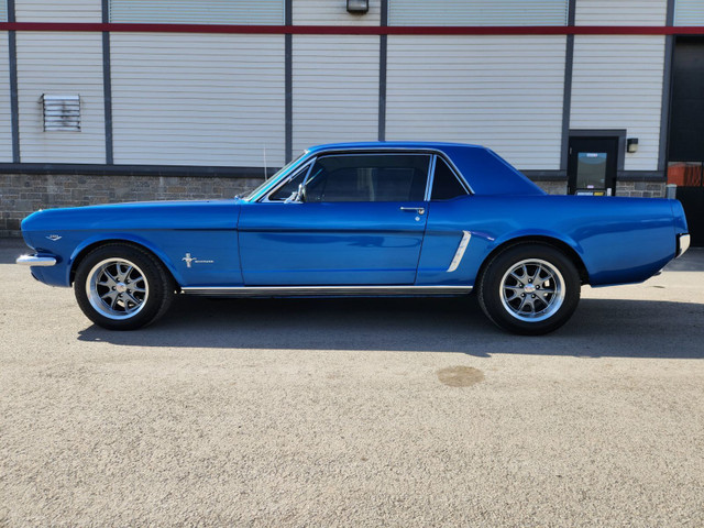 1965 Ford Mustang V8 in Classic Cars in West Island - Image 4