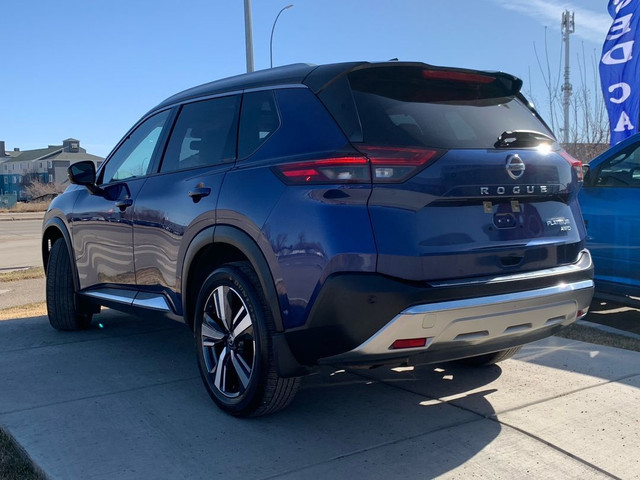 2021 Nissan Rogue Platinum Heated Leather Seats and Steering Whe in Cars & Trucks in Medicine Hat - Image 3