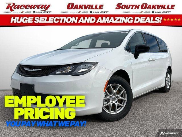 2025 Chrysler Pacifica Select in Cars & Trucks in Mississauga / Peel Region