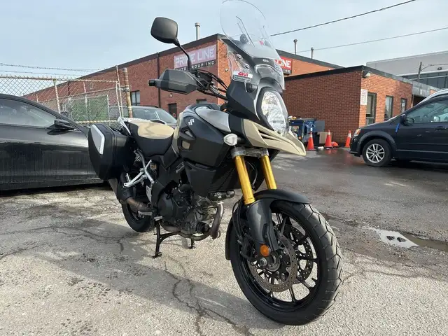 2014 Suzuki V-Strom 1000 ~ VSTROM 1000CC ~ VERSATILE ~ CLEAN BIK in Street, Cruisers & Choppers in City of Toronto - Image 5