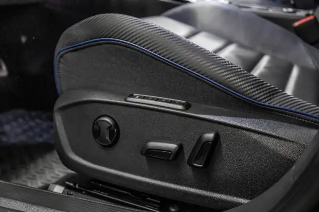 2024 Volkswagen Golf R 2.0T 7Sp at DSG w/Tip 4 Motion * Carplay  in Cars & Trucks in City of Montréal - Image 13