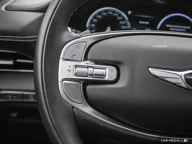 2024 Genesis GV80 3.5T Prestige 7P panoramic Sunroof | Alloy... in Cars & Trucks in London - Image 19