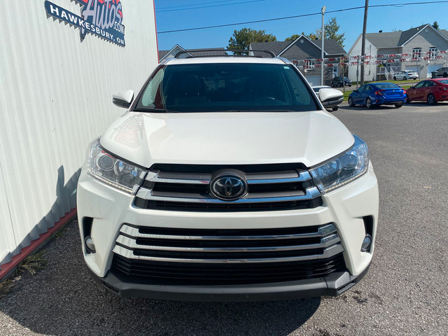 2019 Toyota Highlander XLE AWD V6 in Cars & Trucks in Ottawa - Image 2