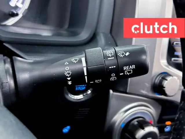 2023 Toyota 4Runner TRD Sport 4x4 w/ Apple CarPlay, Heated Front in Cars & Trucks in City of Toronto - Image 30