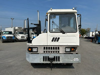 APPELEZ // CALL GUILLAUME 514-404-6940 Shunter / Tracteur de cour / Yard tractor Unité 7054 Kalmar O... (image 2)