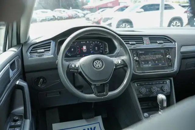 2021 Volkswagen Tiguan Highline in Cars & Trucks in Calgary - Image 18