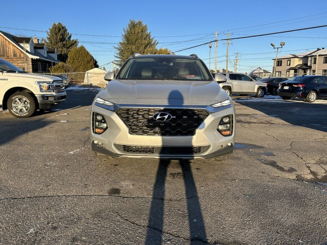2019 Hyundai Santa Fe Luxury in Cars & Trucks in Laurentides - Image 3
