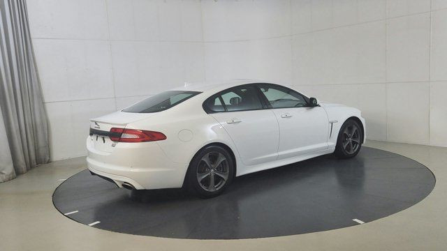  2014 Jaguar XF 4DR SDN V6 AWD in Cars & Trucks in Winnipeg - Image 3