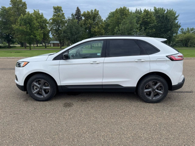 2023 Ford Edge in Cars & Trucks in Medicine Hat - Image 2