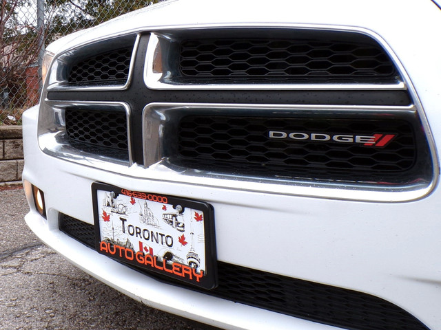 2013 Dodge Charger SXT | SUNROOF | R. START | 18" ALLOYS | B.T. in Cars & Trucks in City of Toronto - Image 3