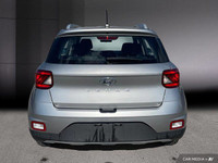 *2023 Hyundai Venue Preferred | CarPlay | Heated Seats* *Previous Daily Rental* Compact, efficient,... (image 4)
