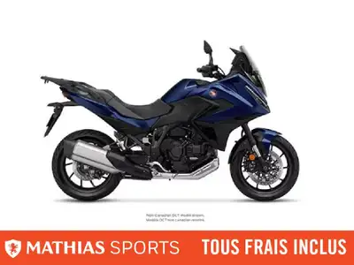 Concessionnaire des véhicules neufs et d'occasion. Double-usage HONDA NT1100 DCT ABS 2025 Avec le cœ...