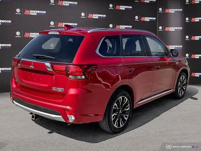 2018 Mitsubishi Outlander PHEV GT | LEATHER SEATS | SUNROOF in Cars & Trucks in Strathcona County - Image 7