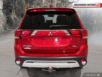 Engine: Gas 4cyl 2.4 L L/100Km City: 9.9 L/100Km Hwy: 8.1 Safety Equipment ABS And Driveline Tractio... (image 3)