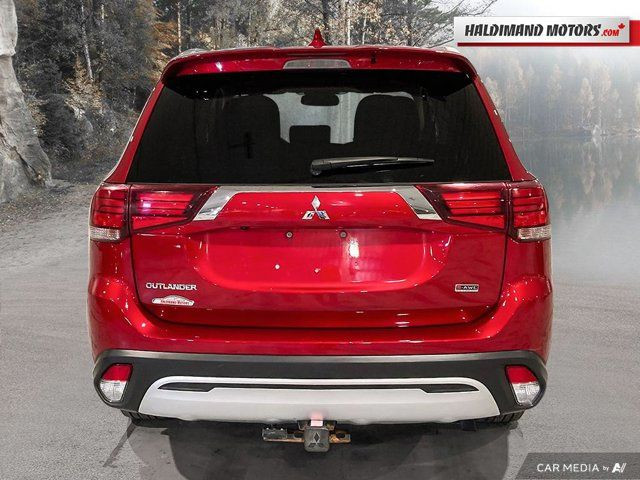 2020 Mitsubishi Outlander ES in Cars & Trucks in Hamilton - Image 4