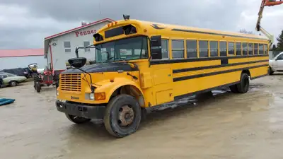 2002 International Harvester 3800 School Bus