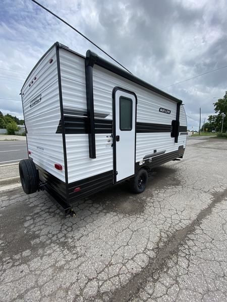 2026 Sunset Park RV 19RB in Travel Trailers & Campers in Brantford - Image 2