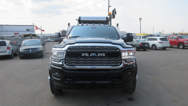 2023 DODGE RAM 5500 LARAMIE CREW CAB SERVICE BODY NEW!! in Heavy Equipment in Edmonton - Image 3