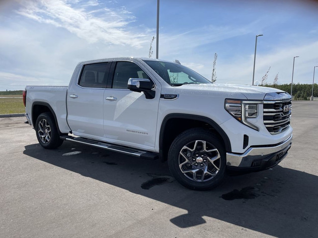 2026 GMC Sierra 1500 SLT in Cars & Trucks in Calgary