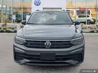This Volkswagen Tiguan boasts a Intercooled Turbo Regular Unleaded I-4 2.0 L/121 engine powering thi... (image 7)