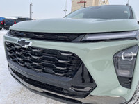 Kickstart your adventures with the 2025 Chevrolet Trax ACTIV, showcasing a captivating Cacti Green e... (image 2)