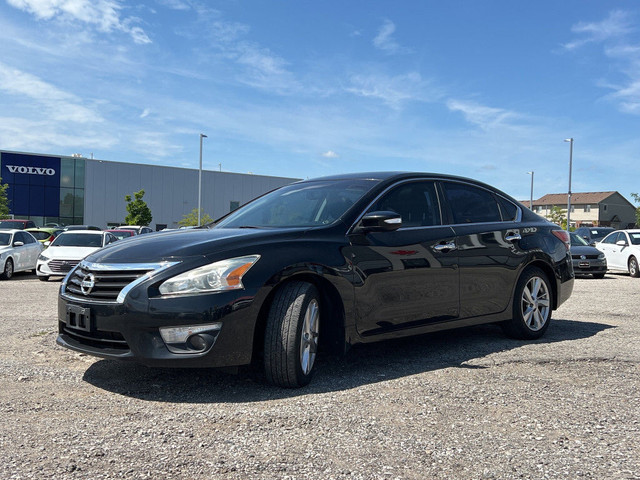  2015 Nissan Altima SL TECH|NAV|LEATHER|ADAPTIVE CRUISE|BLIND SP in Cars & Trucks in London - Image 3