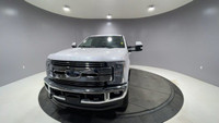 LEATHER SEATS, NAVIGATION, HEATED FRONT SEATS, ELECTRONIC-LOCKING W/3.31 AXLE RATIO, TURBO DIESEL V-... (image 6)