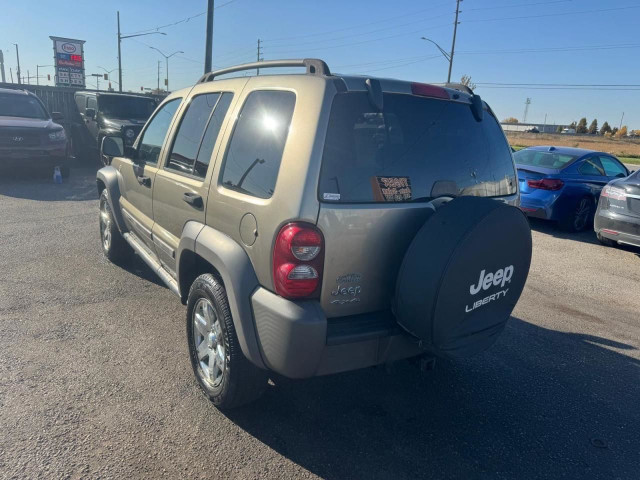 2006 Jeep Liberty Sport, 4X4, ONLY 116KMS, UNDERCOATED, AS IS in Cars & Trucks in London - Image 3