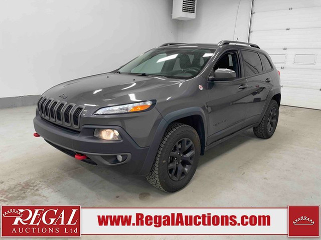 2015 JEEP CHEROKEE TRAILHAWK in Cars & Trucks in Calgary - Image 2