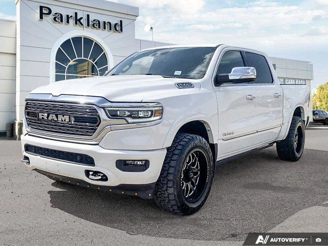 2020 Ram 1500 Limited Crew 4x4 Hemi Sunroof Nav Power Boards in Cars & Trucks in St. Albert