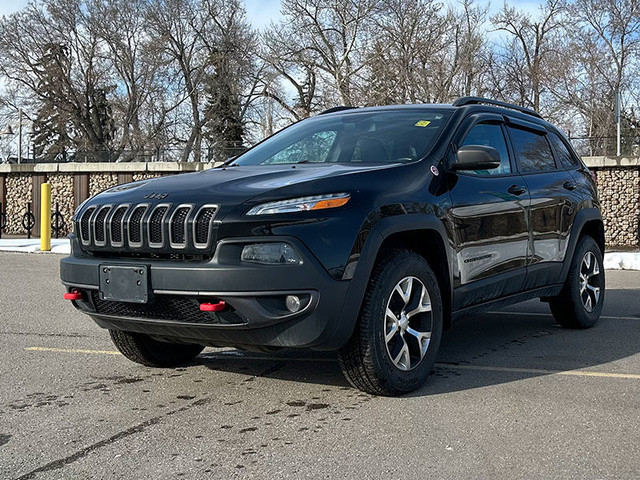2018 Jeep Cherokee Trailhawk Leather Plus $229B/W /w Panoramic R in Cars & Trucks in Calgary - Image 3