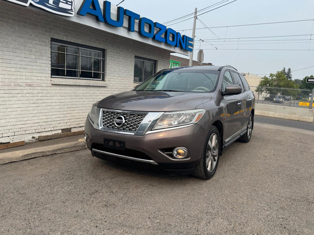 2014 Nissan Pathfinder 4WD 4dr S in Cars & Trucks in Calgary - Image 2