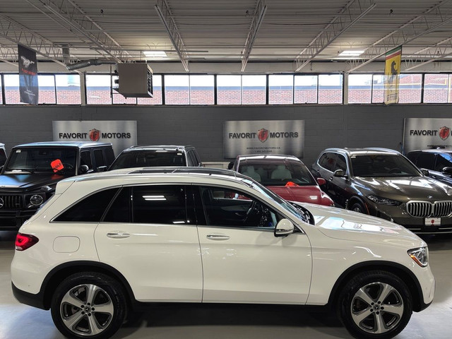 2021 Mercedes-Benz GLC GLC300|4MATIC|NAV|LEATHER|AMBIENT|DUALROO in Cars & Trucks in City of Toronto - Image 2