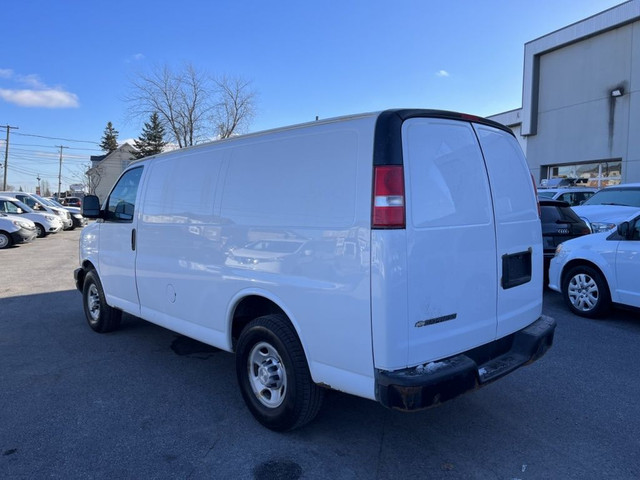 2017 Chevrolet Express Cargo Van in Cars & Trucks in Laval / North Shore - Image 2