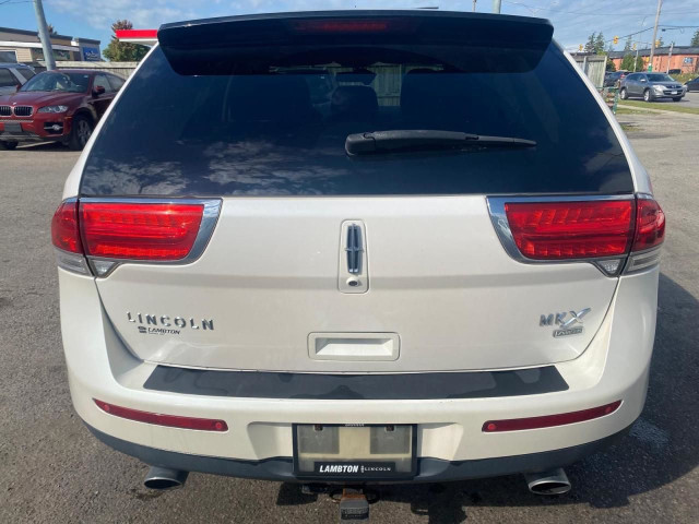 2011 Lincoln MKX AS IS, RUNS AND DRIVES, LEATHER, LOADED in Cars & Trucks in London - Image 4
