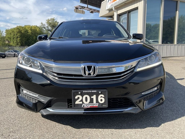 2016 Honda Accord EX-L Sedan V6 - LTHR! CAR PLAY! BACK-UP/BLIND- in Cars & Trucks in Kitchener / Waterloo - Image 2