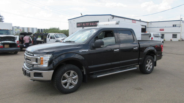 2020 Ford F-150 XLT CREW CAB PICKUP TRUCK in Cars & Trucks in Edmonton - Image 2