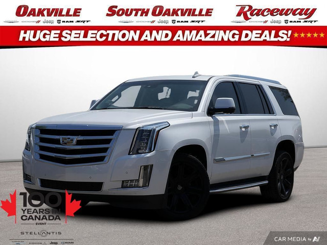 2016 Cadillac Escalade LUXURY | 6.2L V8 | CLEAN CARFAX | DVD | S in Cars & Trucks in Oakville / Halton Region